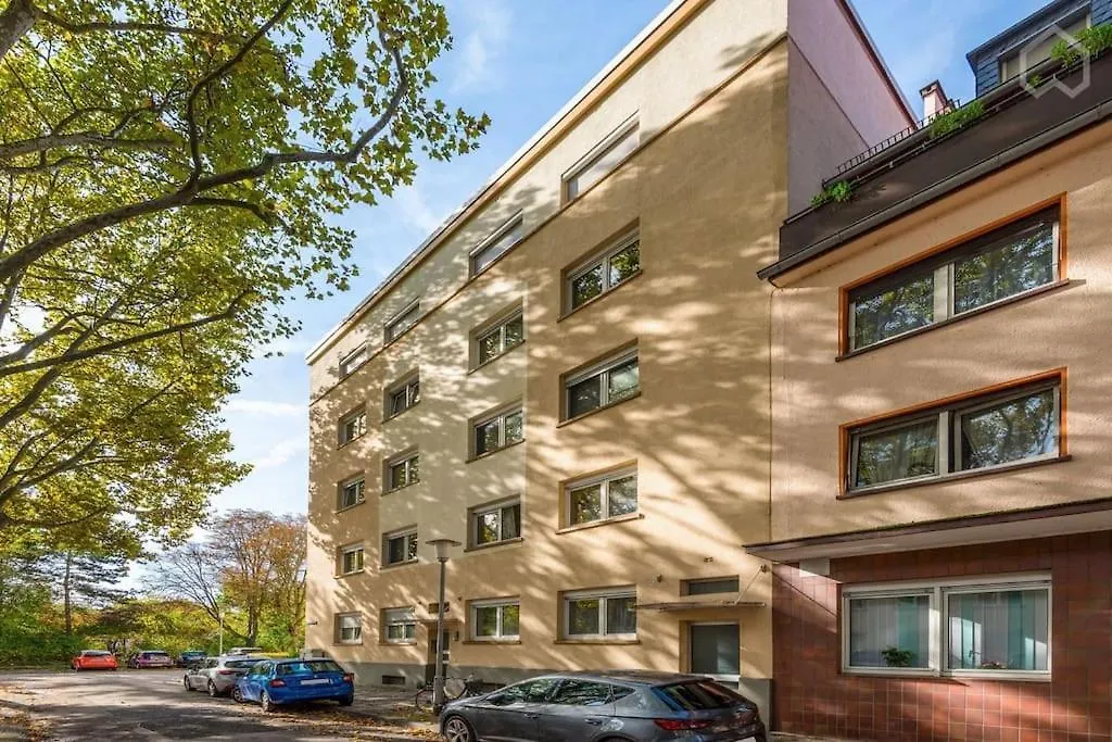 Modern, großzügig, Nahe Rhein&Waldpark Mannheim